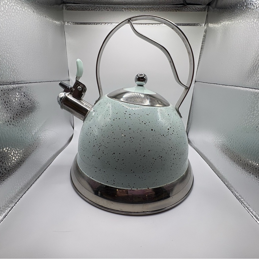 Mint Green Speckled Kettle by Masterclass